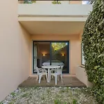 Les Sarments Apartment