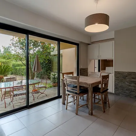 Les Sarments Apartman *