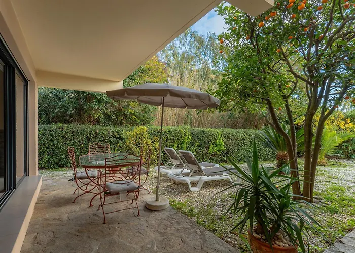 Les Sarments Apartmán Le Lavandou